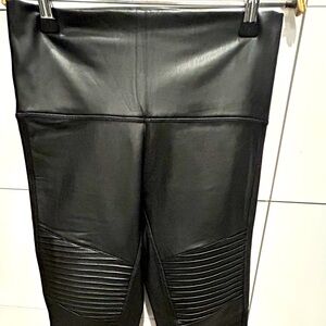 Leather leggings